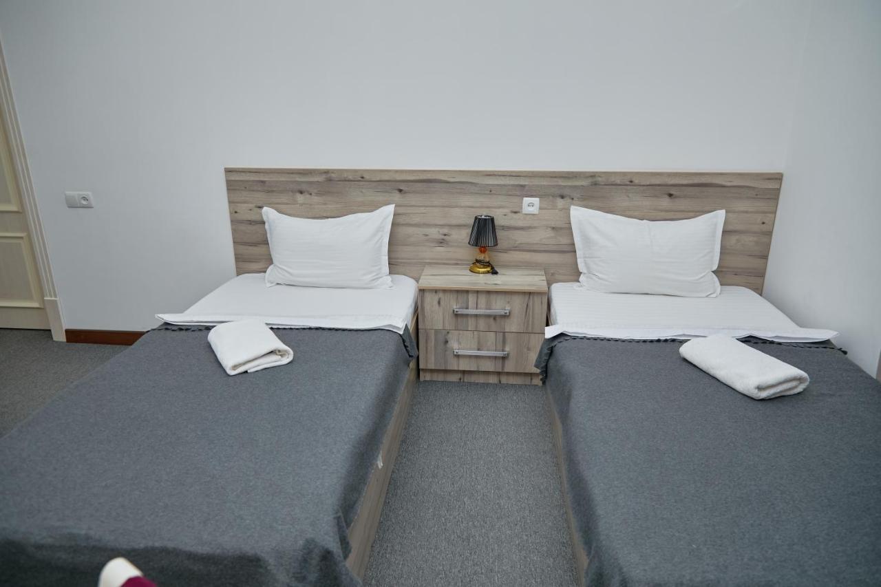 Hotel Muqaddas Самарканд Екстериор снимка